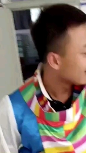 😀