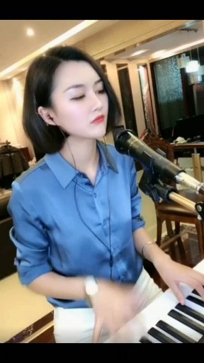 @蓝万