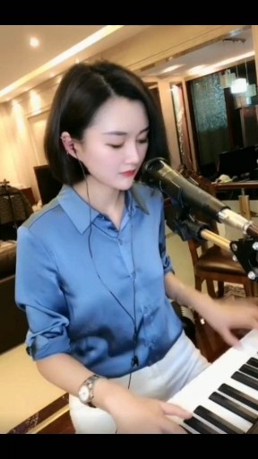 蓝万@