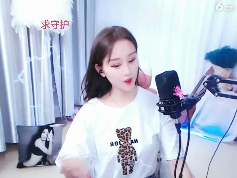 会跳舞的FBB