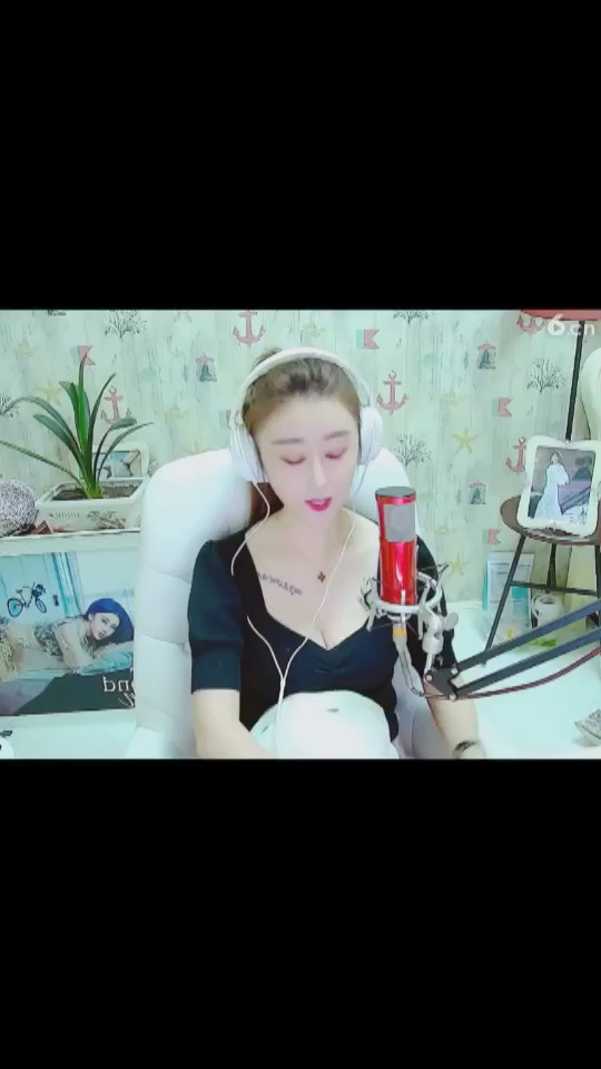 小姐姐好漂亮