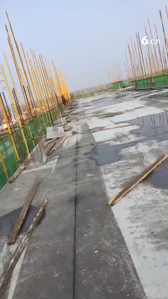 我是一个农民工小哥哥