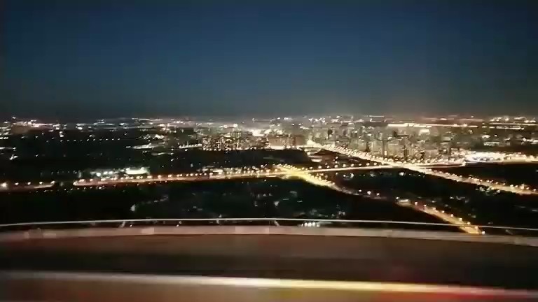 奥林匹克钉子塔上了望北京城夜景