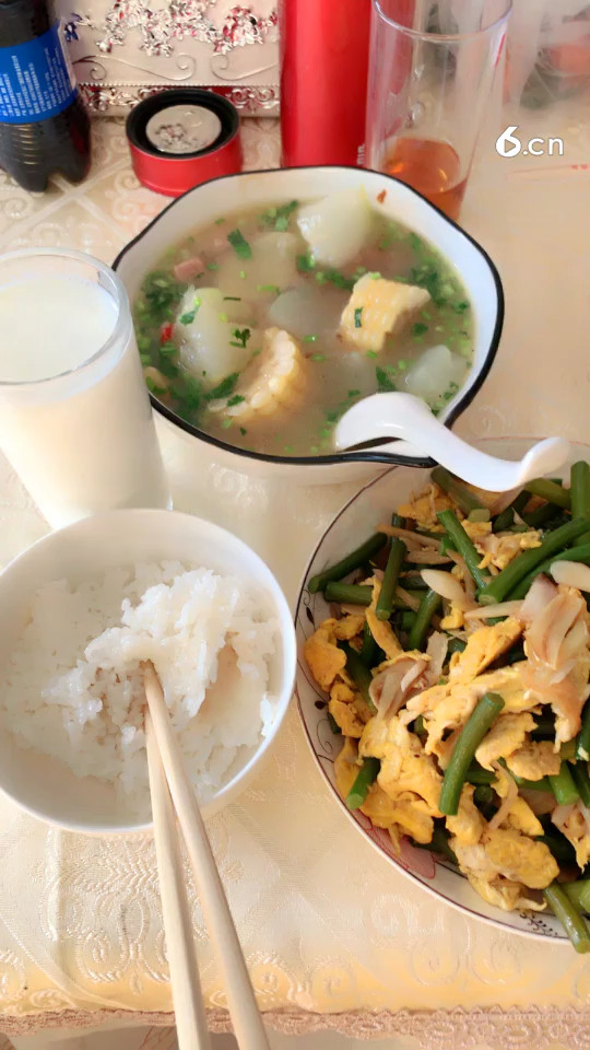 这是我的早餐也是我的午餐 还准