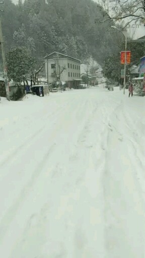 好大的雪