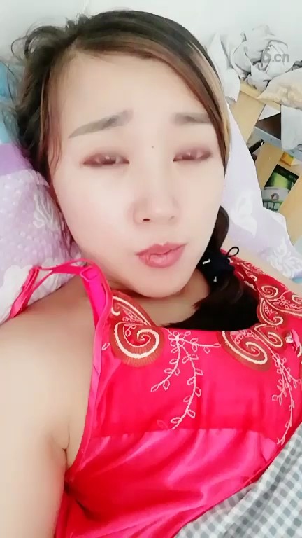 好啊美女