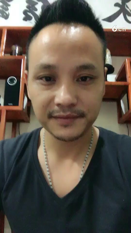 如何零“风藓”玩高品质翡翠