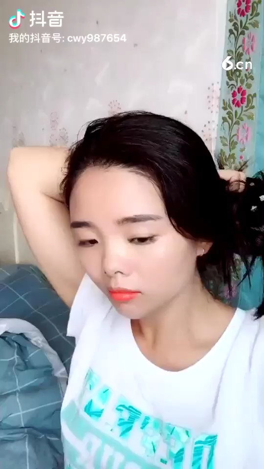 笑一笑