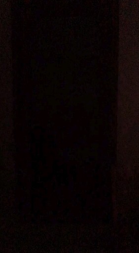 灯都被玩坏了