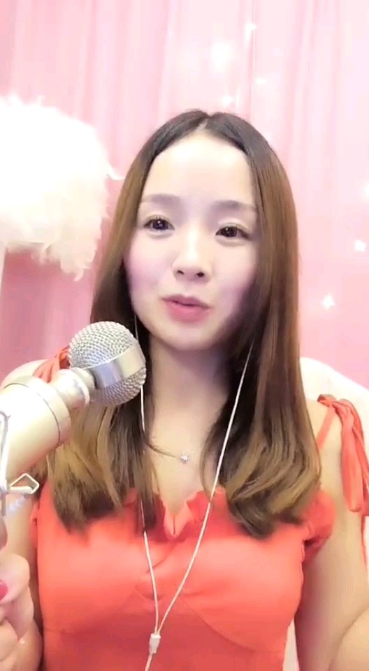 很会唱歌的女孩。我永远支持你