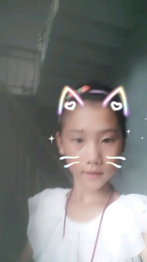 大家请看看我这么漂亮。