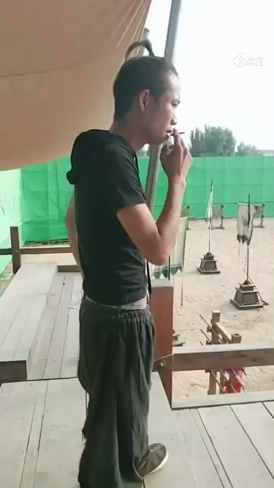 阿伟已经死了😄