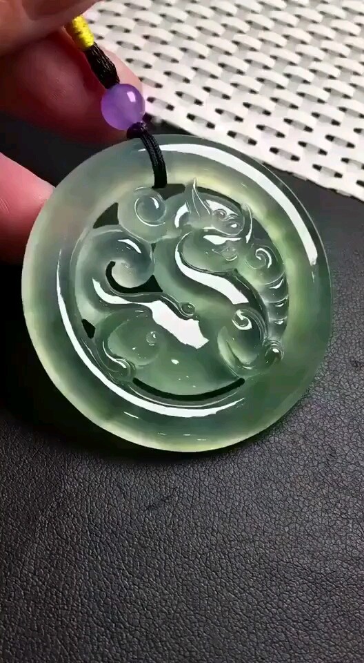 冰晴飘花翡翠麒麟平安扣挂件