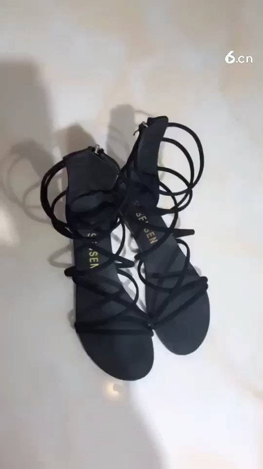 新款鞋子59💰包邮