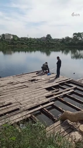 今天天气挺好 又开始钓鱼了