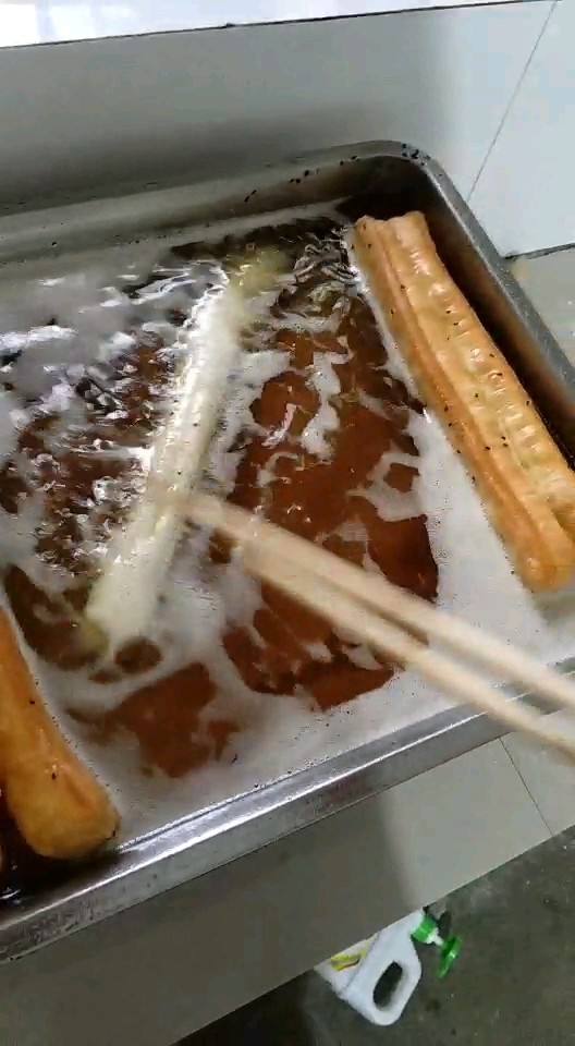 无铝无碱香酥大油条做法