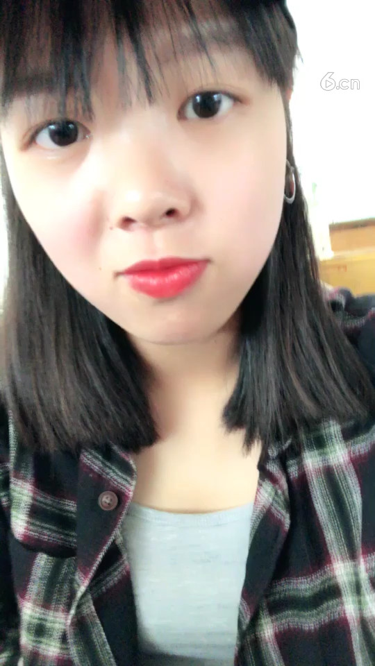 我是酷酷的小姐姐