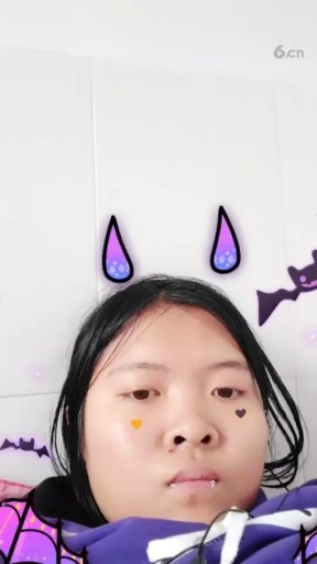 好冷啊下想去了不開心好難受啊。