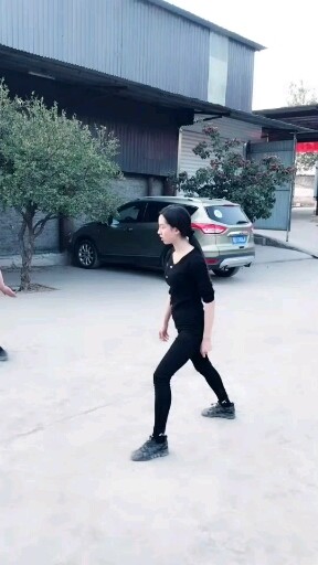 👊
