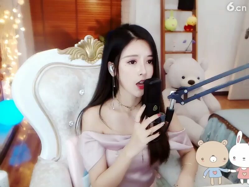 美女