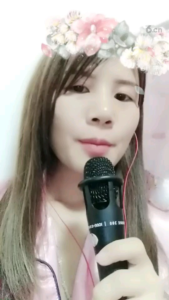 刘惜君的《我很快乐》