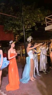 不說話都是美女??看上帶走～