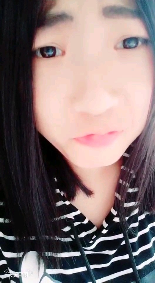 冰宝宝新人主播，喜欢我的可以关