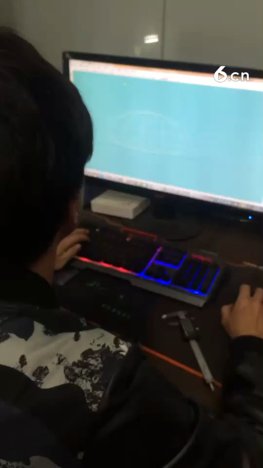 翡翠吊坠3D图 的绘制