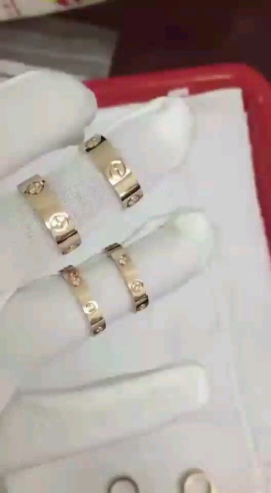 男神女神款