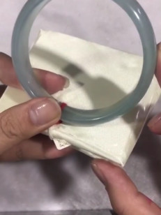 小姐姐讲解手镯