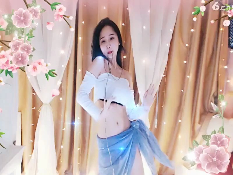 美女9