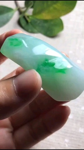 每日更新