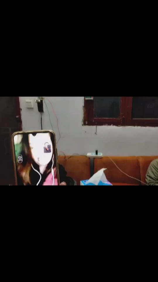 小江……女粉丝……