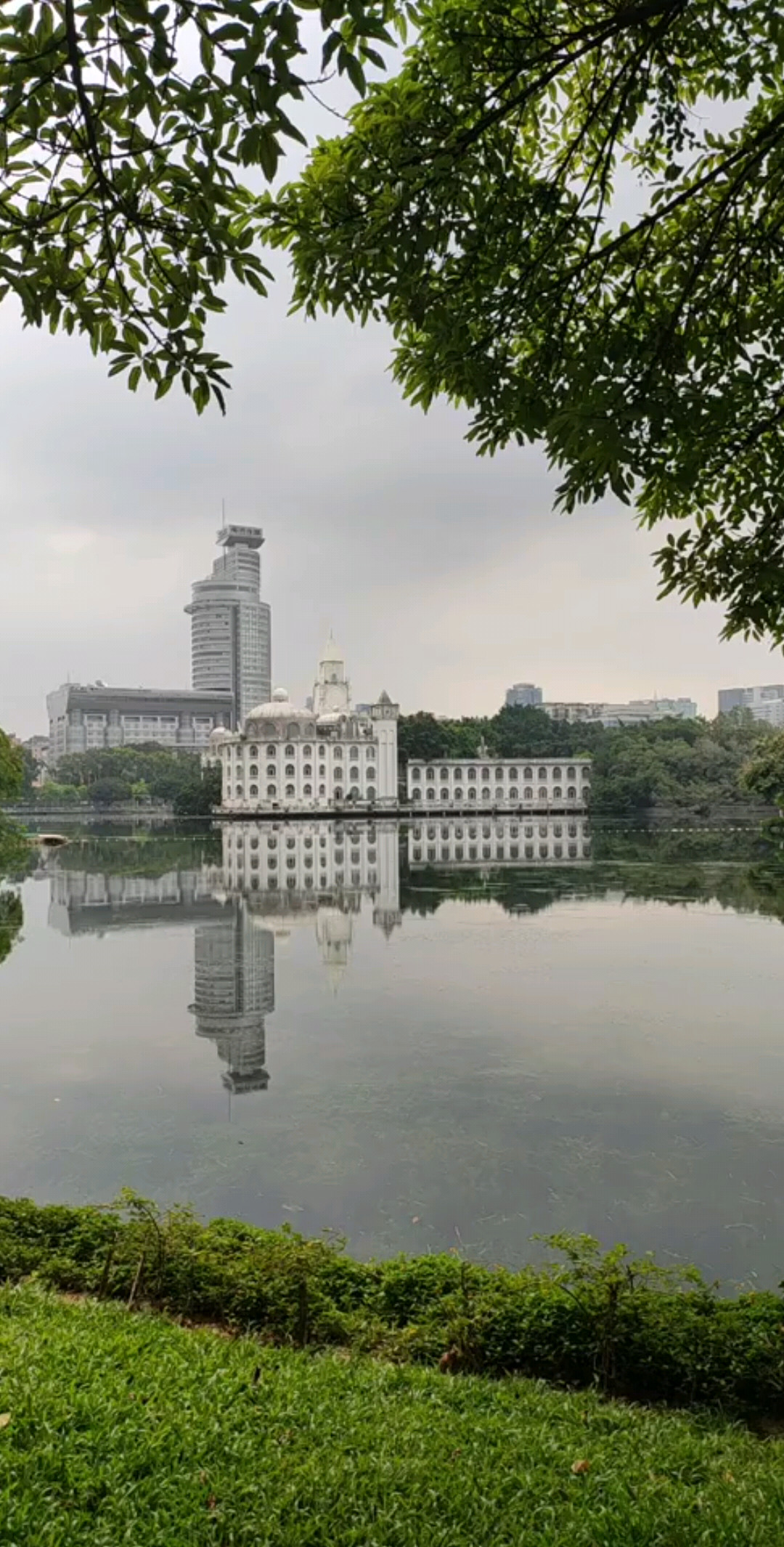 流花湖