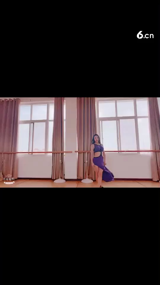 爱跳舞的小妞
