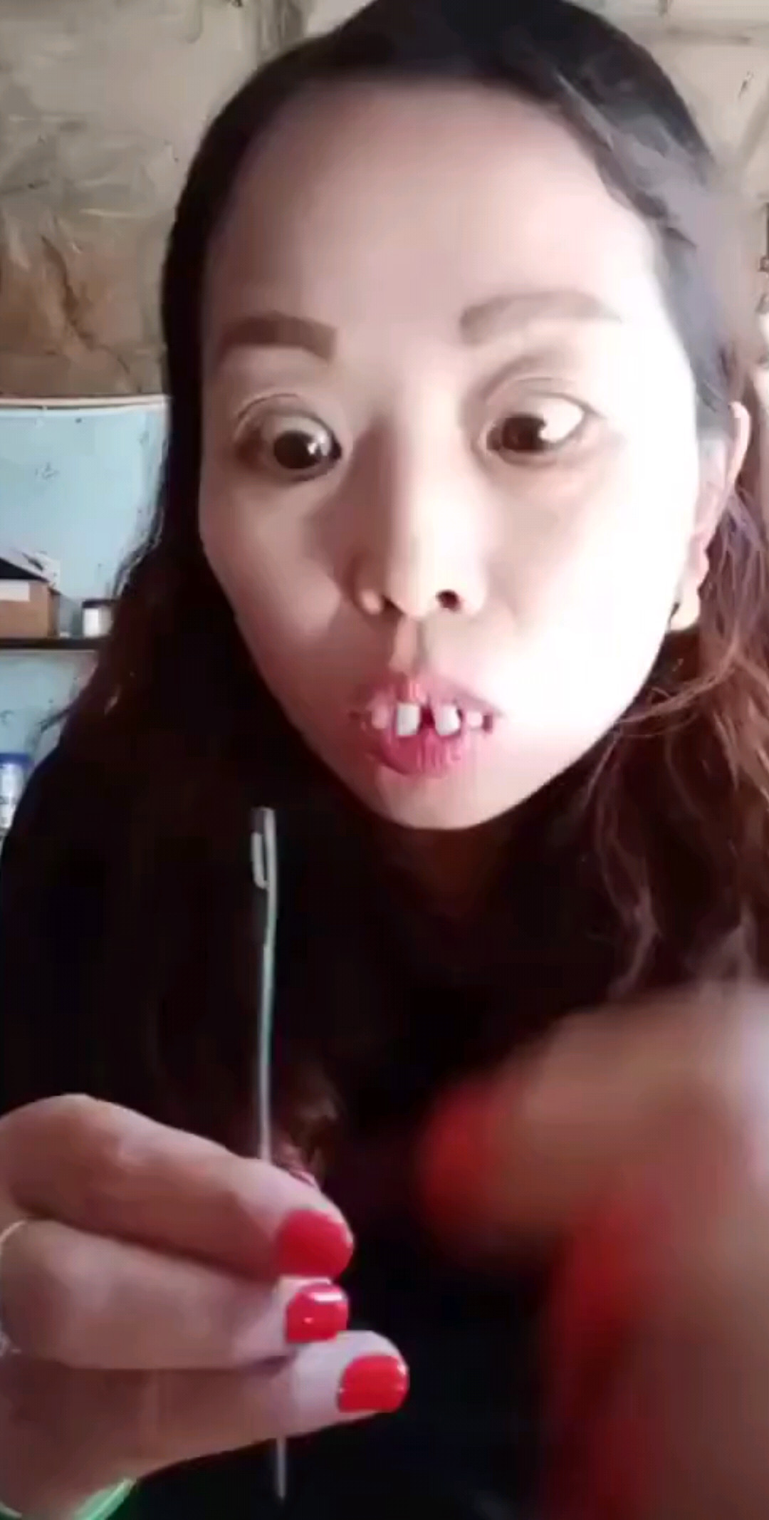 哈哈