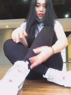 热爱健身的小姐姐了解一下