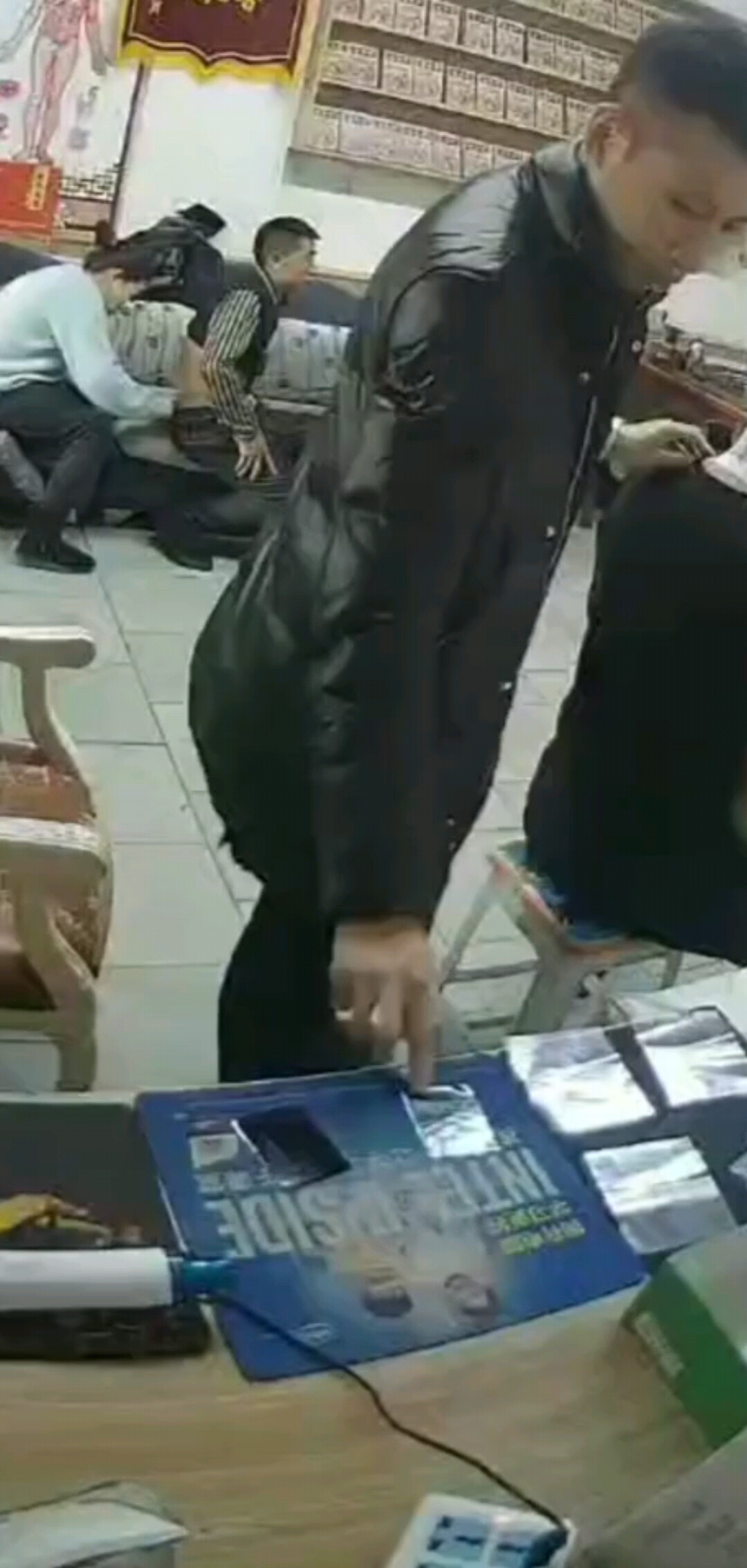 颈椎病腰间盘排队贴膏贴