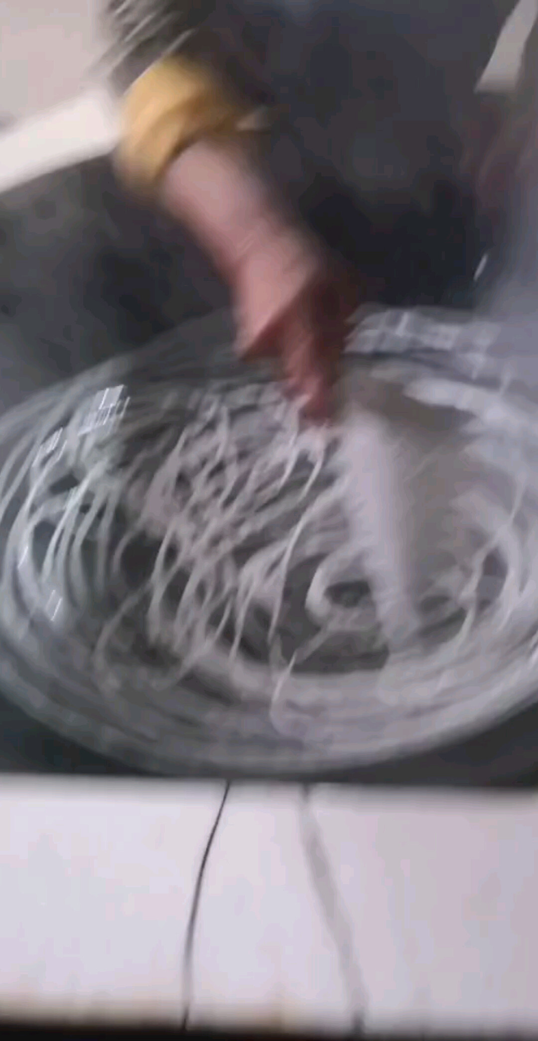 吃吃
