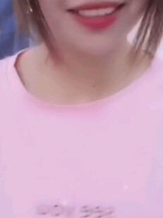 对面的小姐姐，你从哪里来😜