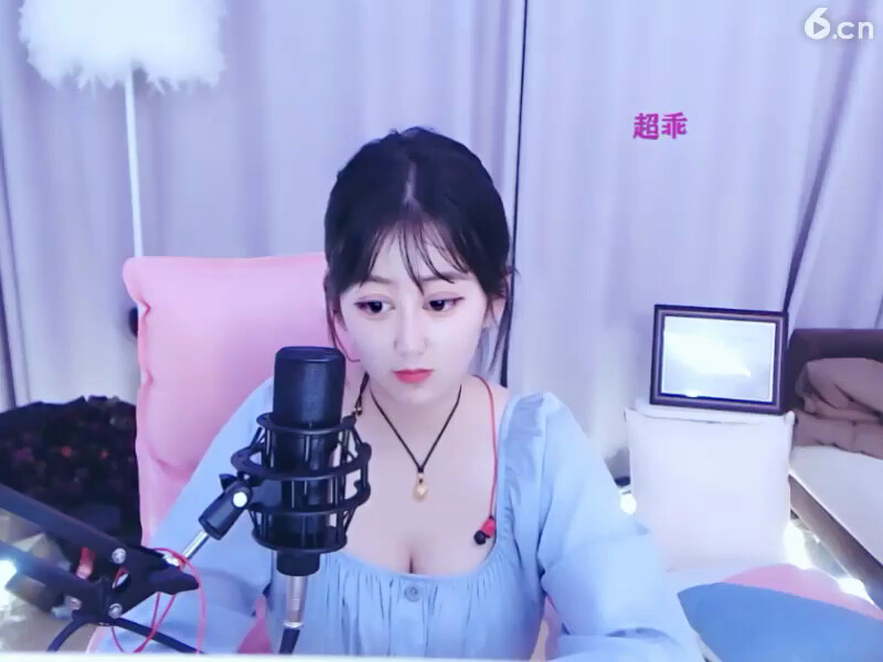 小美女