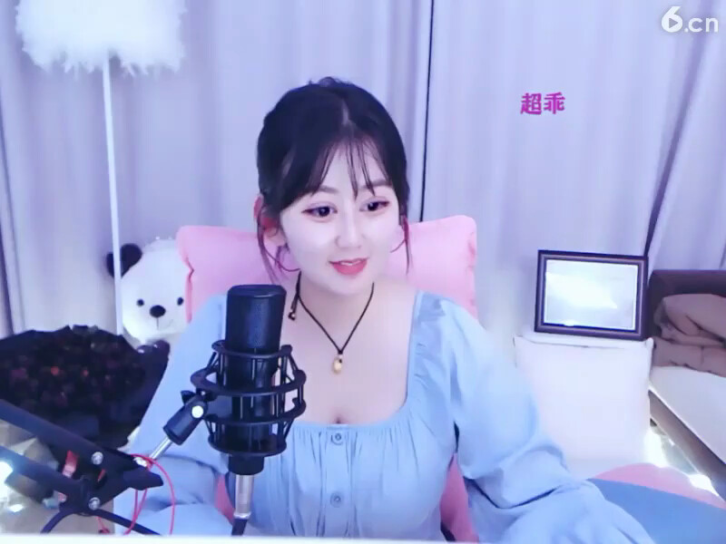 小美女