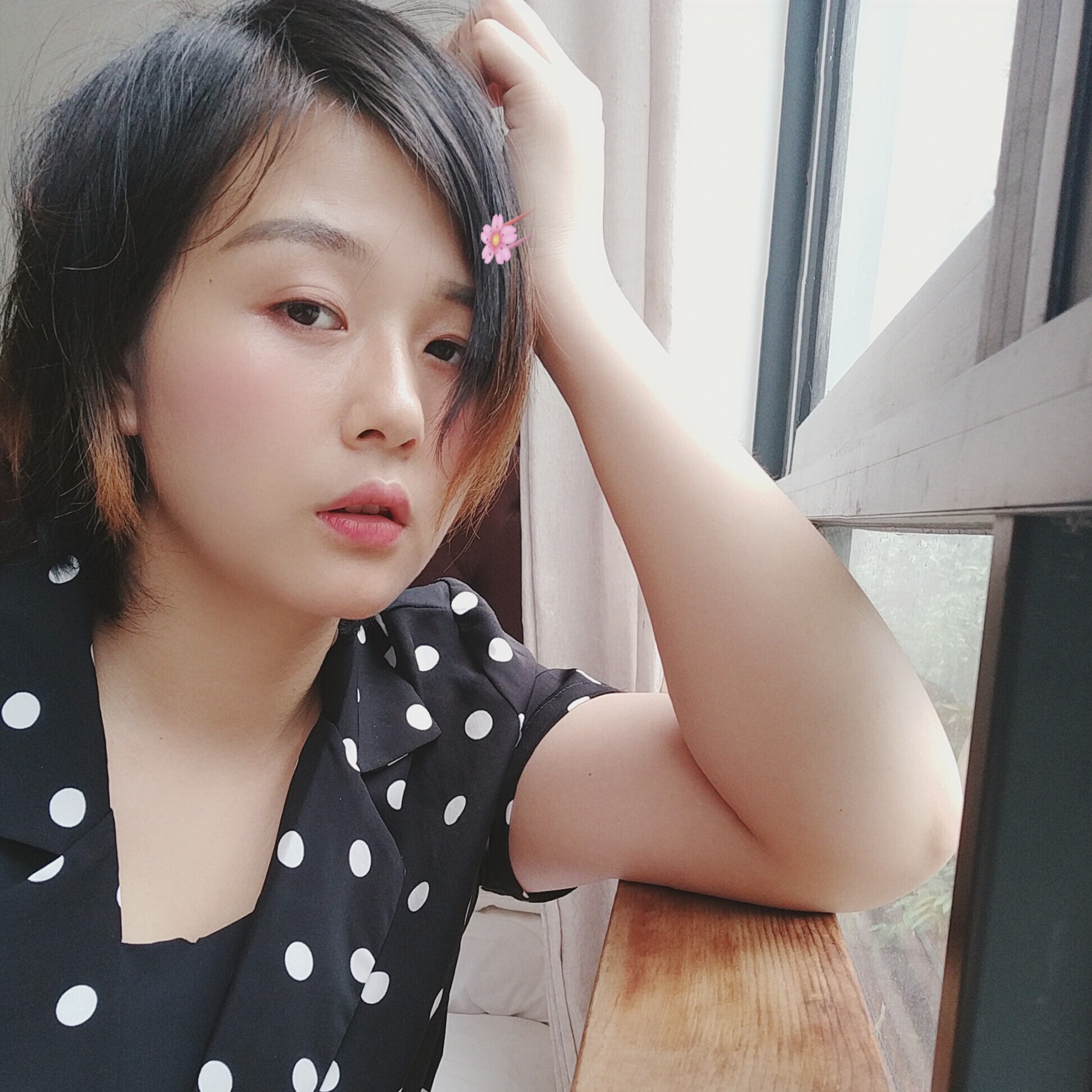 哆啦🌺海报