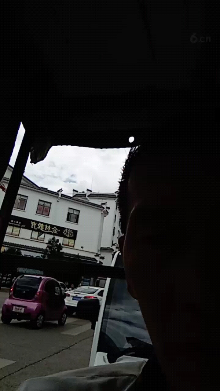 上课吧！中午吃饭了吗？有没有睡