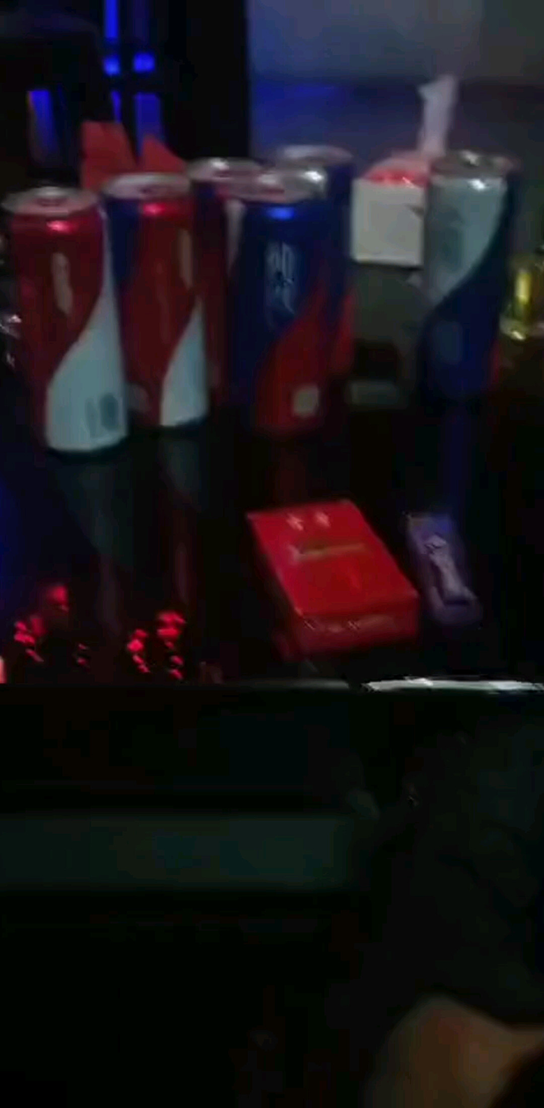 压力太大了出去放纵一下