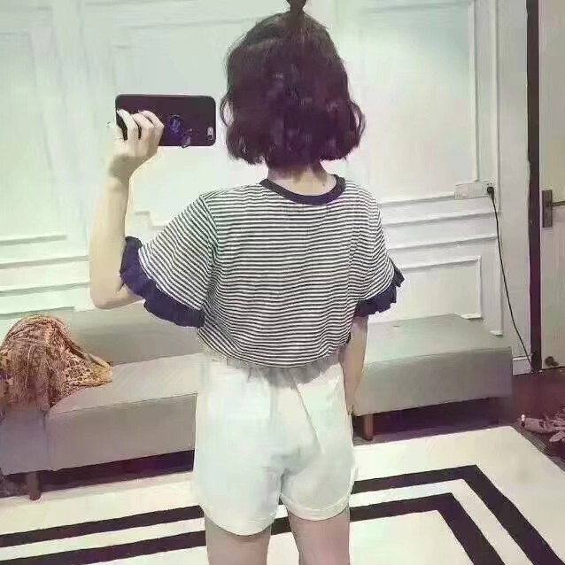 妞妞要升级海报