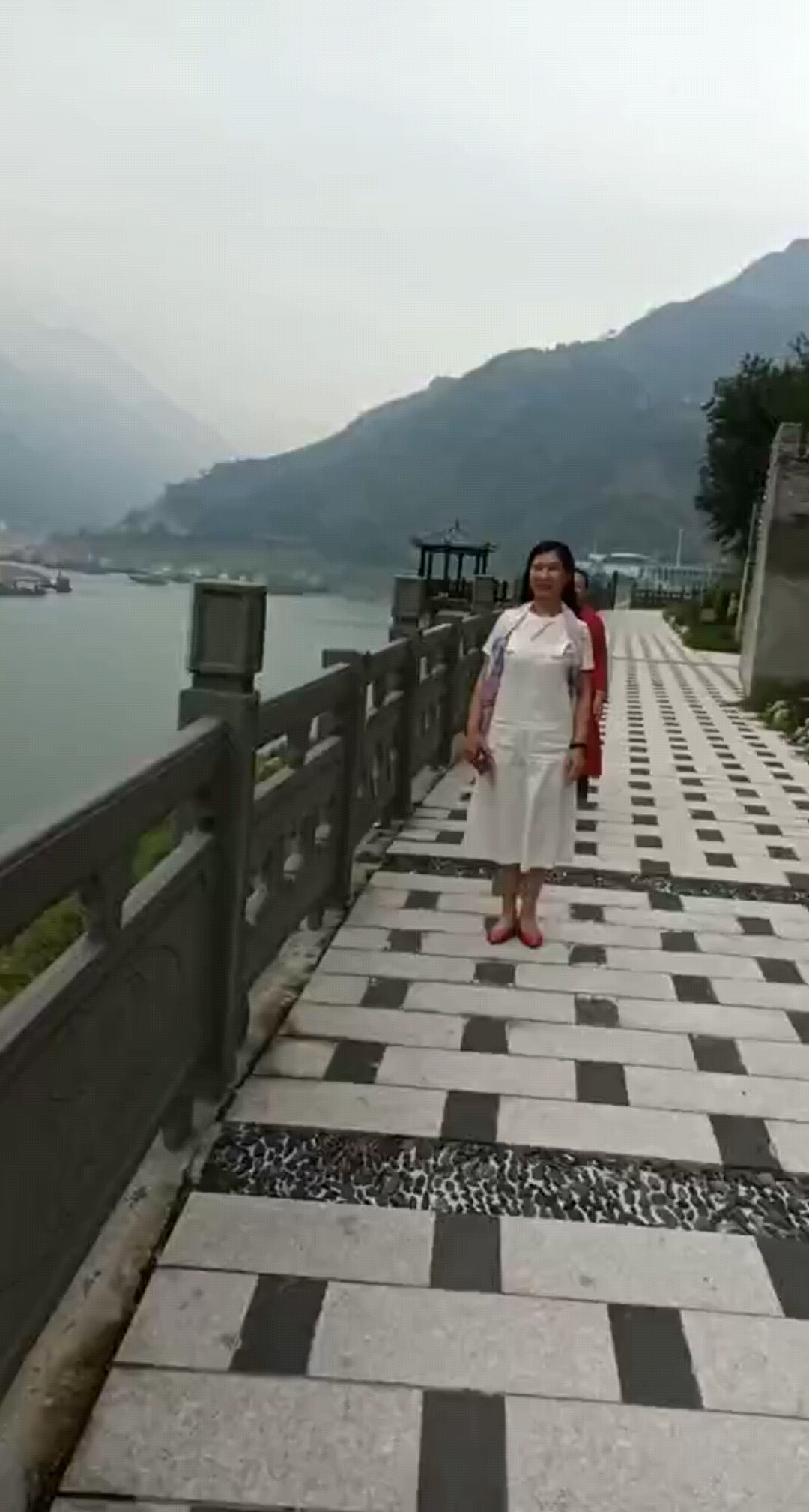 风景美丽 心情愉快！