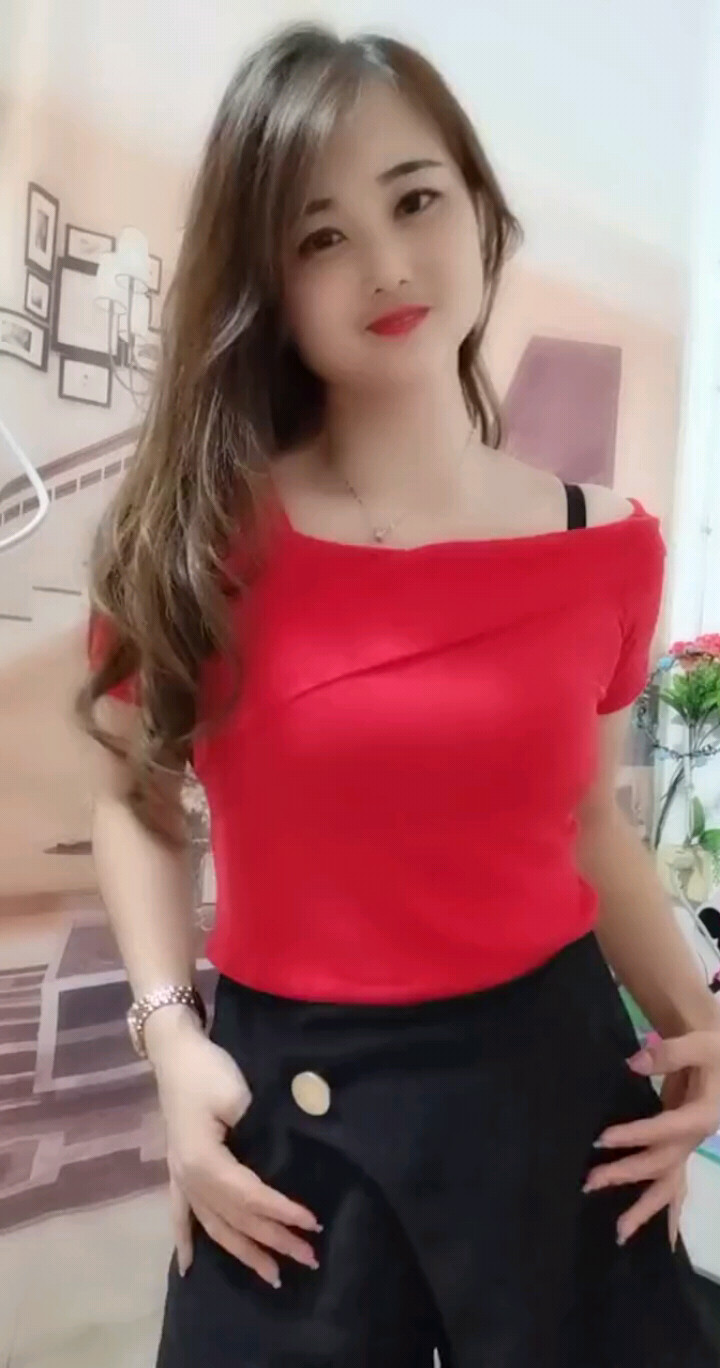 谁都不想天不亮的时候，离开温暖