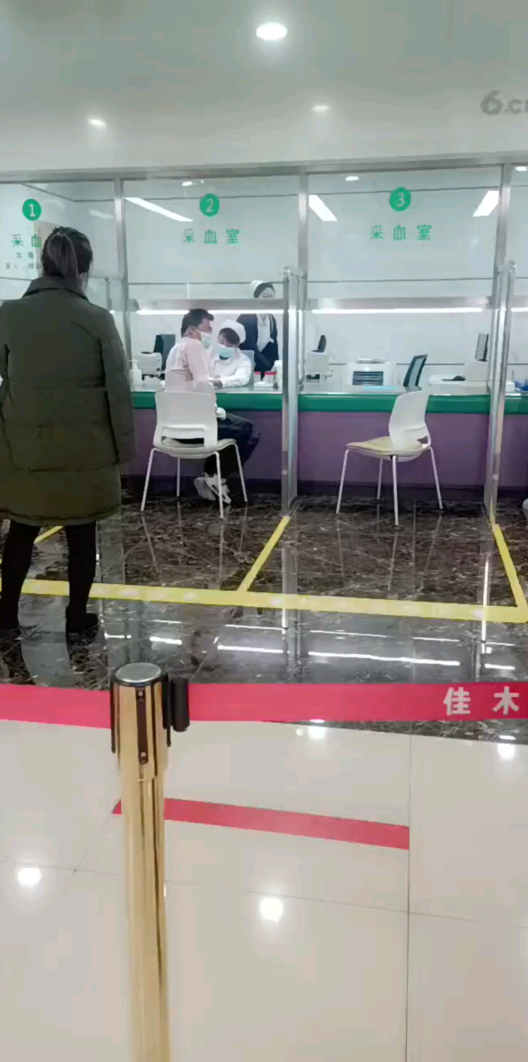 哈哈吓的不行了