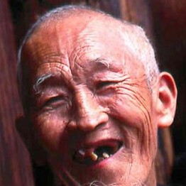 老黑-妖魔殿海报